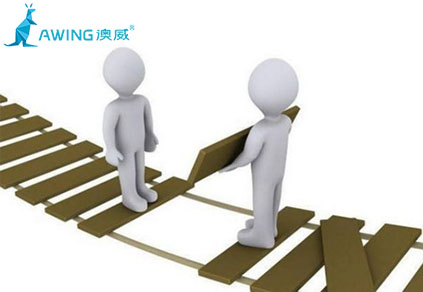 鋁合金門窗加盟廠家擺脫固定思維應(yīng)對(duì)市場變幻莫測